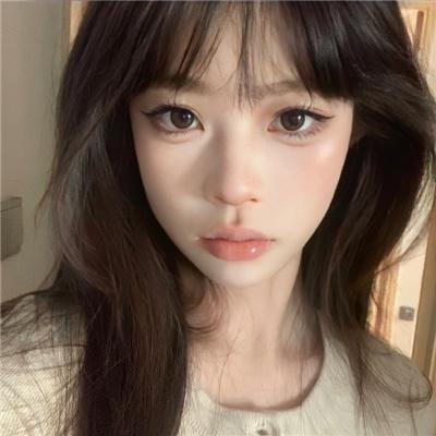 女煞星对九命客
